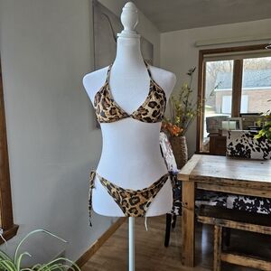 Fashion Nova Leopard Triangle Bikini Size S